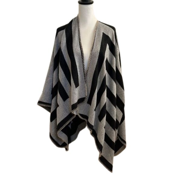 BCBGeneration Shawl Scarf Cardigan Cape OS Striped Cover Up Layer Transitional - Picture 1 of 7